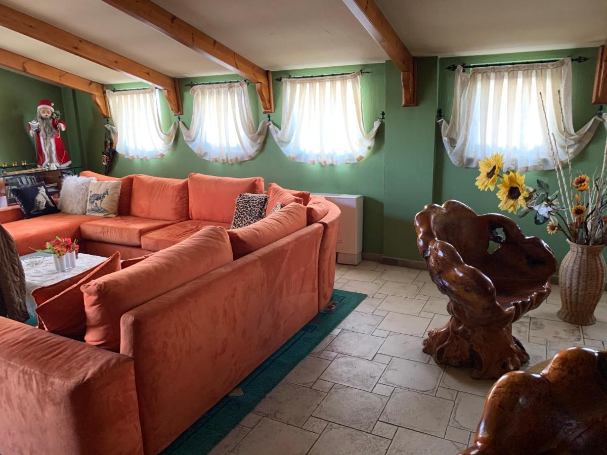 Tirana Apartment B&B Bagian luar foto
