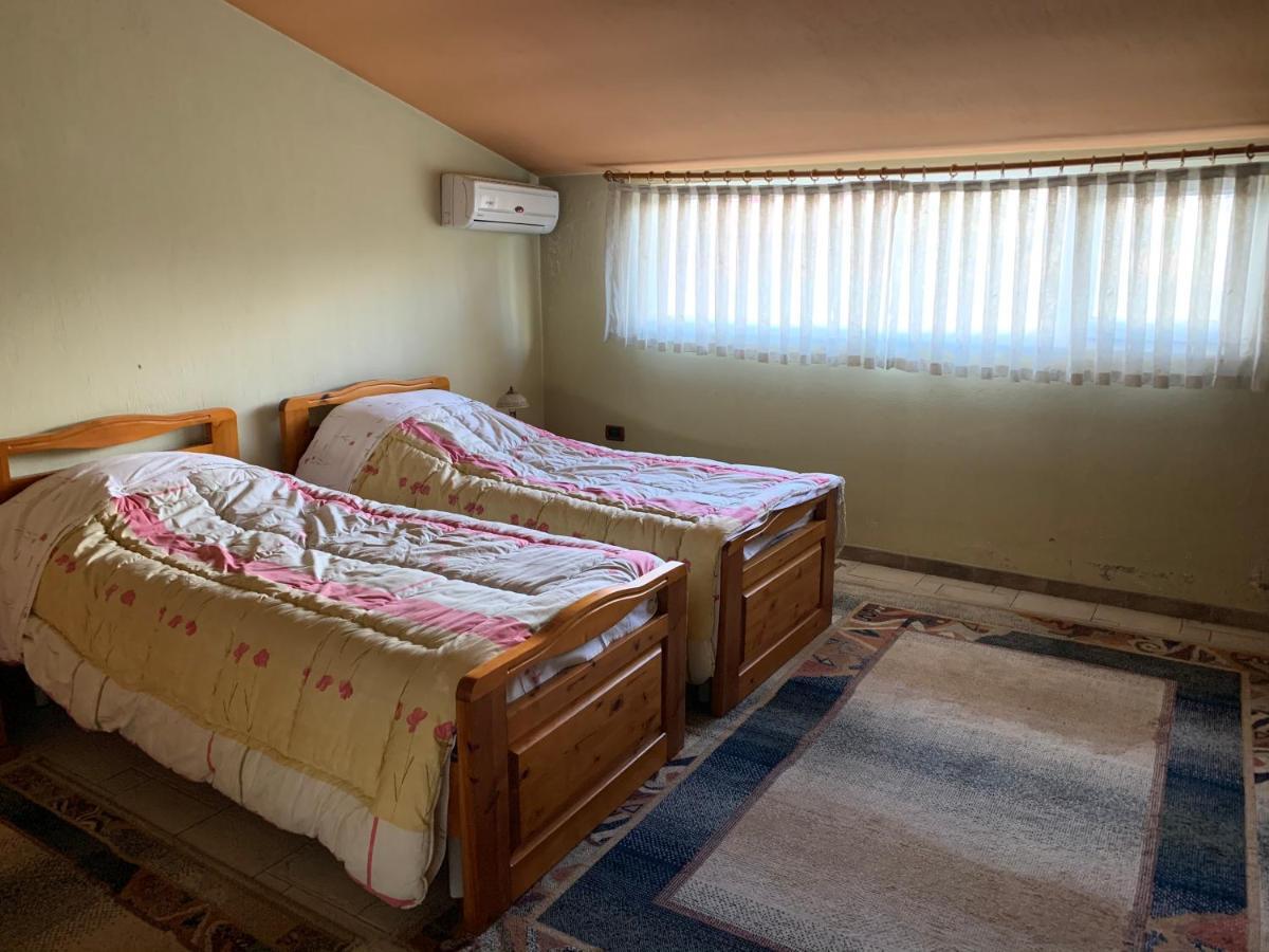 Tirana Apartment B&B Bagian luar foto